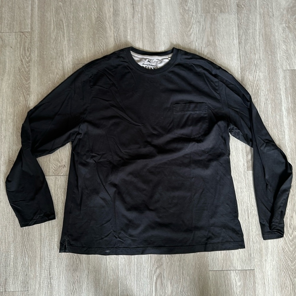 Men’s Tommy Bahama long sleeve